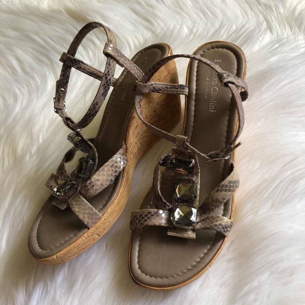 New! Italian cork wedges size 8.5